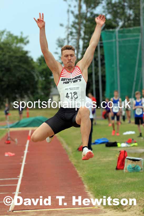 Long jump, 2022 NEGP Monkton 5, Wednesday, July 20th. Photo: David T. Hewitson/Sports for All Pics